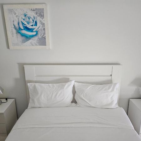 Bella Italia Coronel Miranda Guest House Ponta Delgada  Bagian luar foto