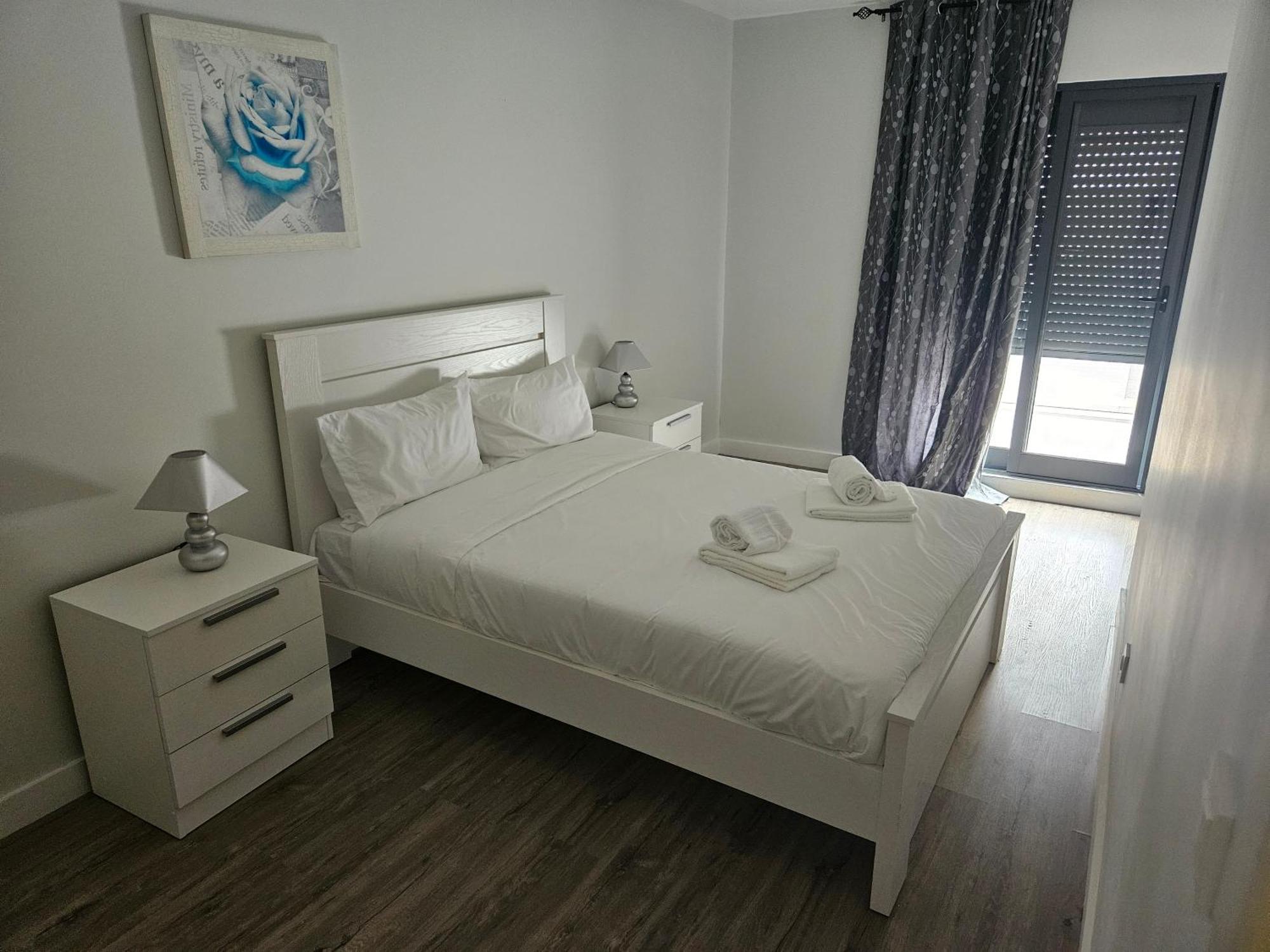 Bella Italia Coronel Miranda Guest House Ponta Delgada  Bagian luar foto