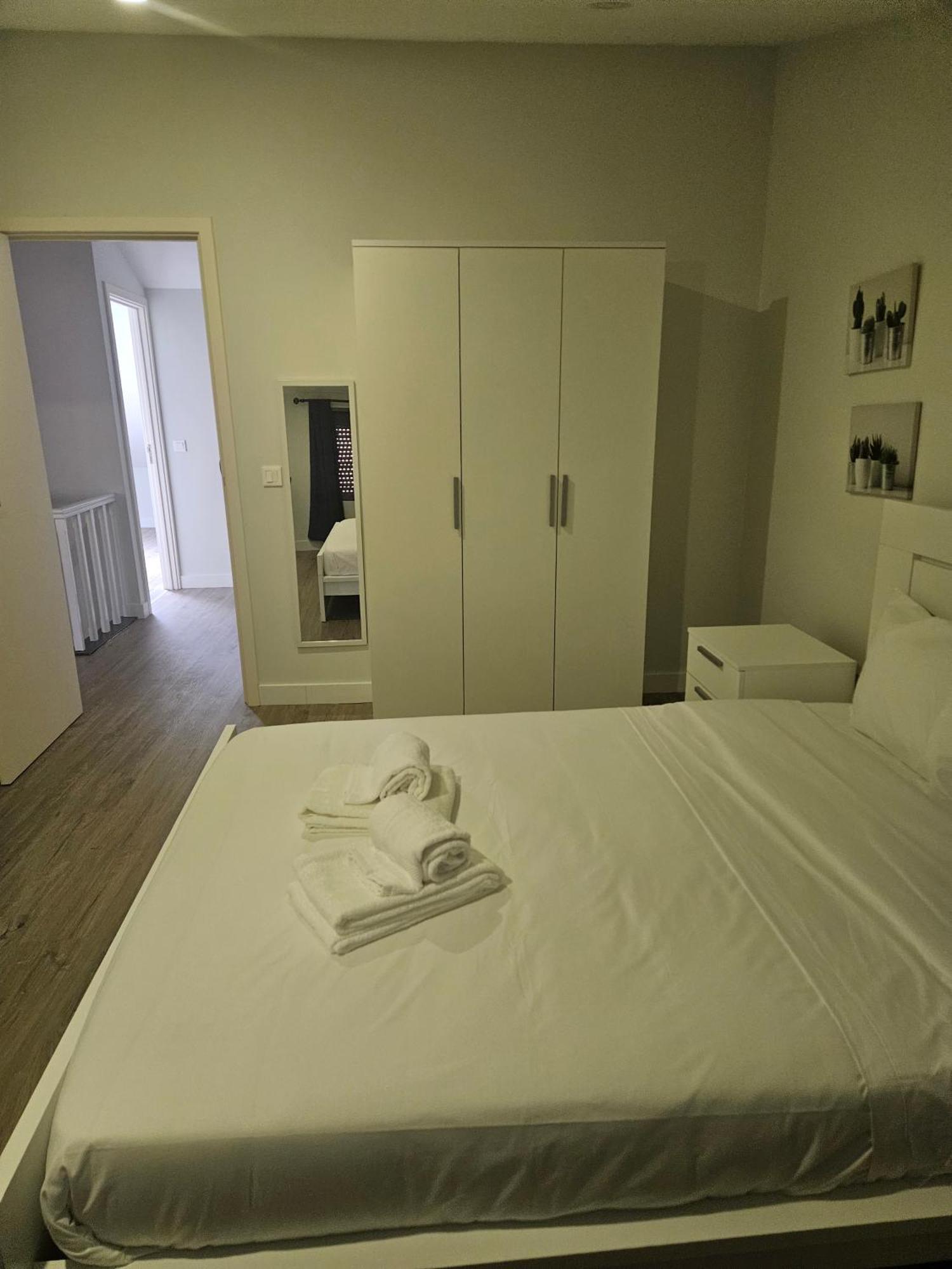 Bella Italia Coronel Miranda Guest House Ponta Delgada  Bagian luar foto